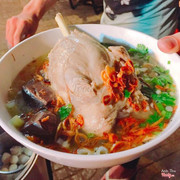 bánh canh sườn chìa