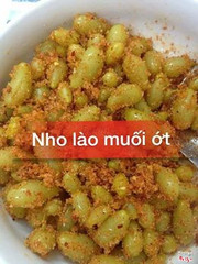 Nho lào muối ớt
Giá: 85k/ hũ nhé các bạn <3