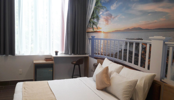 Khách Sạn Hồng Bảo Thạch