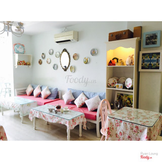 Khung cảnh ở đây thì khỏi bàn, yên tĩnh và cực kỳ xinh đẹp theo kiểu nhà tiểu thư cổ điển