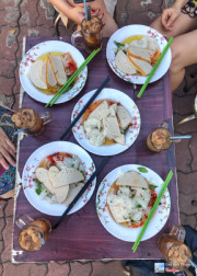 Bánh ướt 20k, nhãn nhục 5k