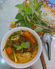 M&#243;n ngon, vị đặc trưng