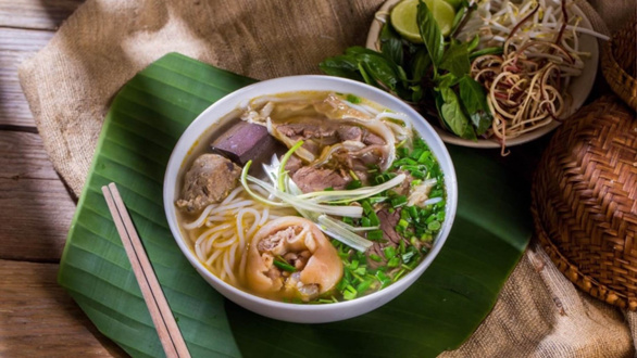 Chị Ba - Bún Bò Sài Gòn - Hoàng Minh Thảo