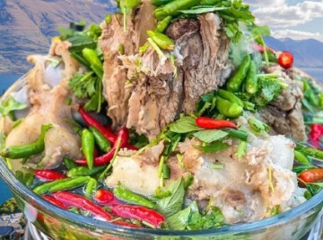 Sườn Cay Ông Tiến - Tạ Quang Bửu