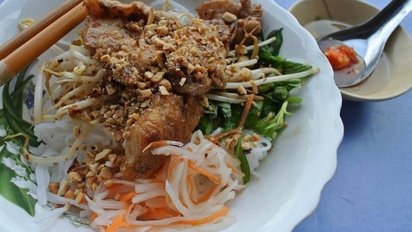 Bún Xào Diễm - Trần Hưng Đạo