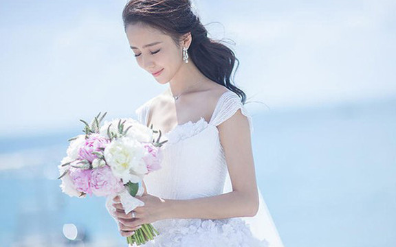 Áo Cưới Lê Nam - Bà Hom