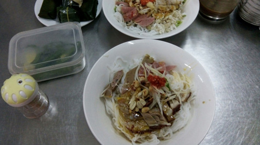 Bún Mắm Bà Sáu