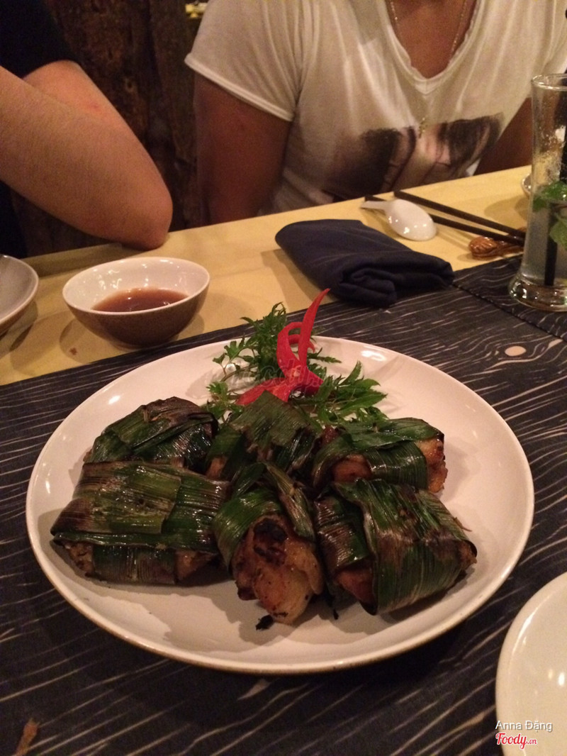 gà nướng lá cơm nếp