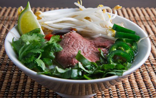 Mạnh Quỳnh - Chuyên Phở Bò, Cơm Rang