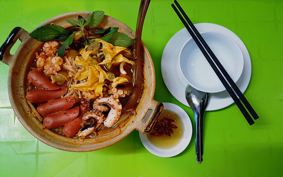 Lẩu Lề Đường 357