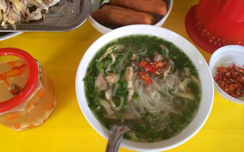 Quán Quen - Phở Gà 28