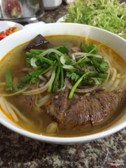 Bún bò 30k