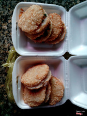 Xôi chiên thập cẩm 15k + Xôi chiên pate 15k