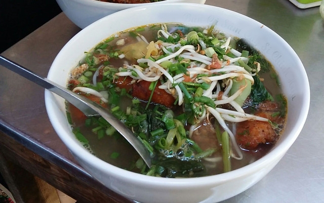 Phượng Vỹ - Bún, Cháo & Phở