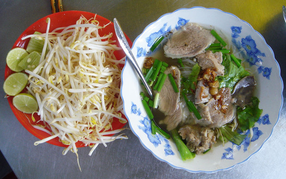 Hủ Tiếu Anh Tư