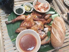 Gà nướng sốt chanh dây