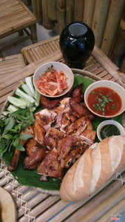 Gà nướng sốt tiêu xanh 159k