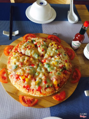 Pizza tam sắc