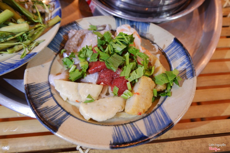 Phần thịt, hải sản cho Lẩu thái 1 người