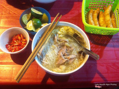 Bún thang 