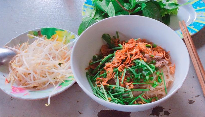 Hủ Tiếu Mì, Hoành Thánh & Bánh Canh - Đường Số 27