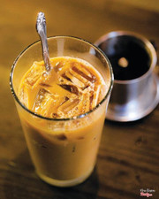 cà phê sữa đá / milk coffee 25k