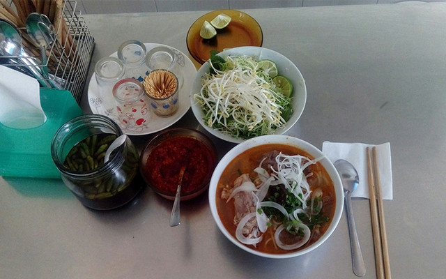 Bún Bò Huế Chi