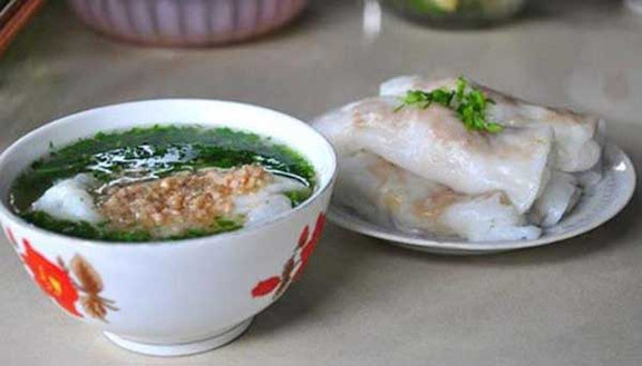 Bà Sinh - Bánh Cuốn Nóng Trứng Chả