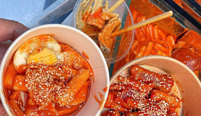 Tokbokki Hồ Thị Kỷ - Bánh Gạo, Chả Cá - Hồ Thị Kỷ