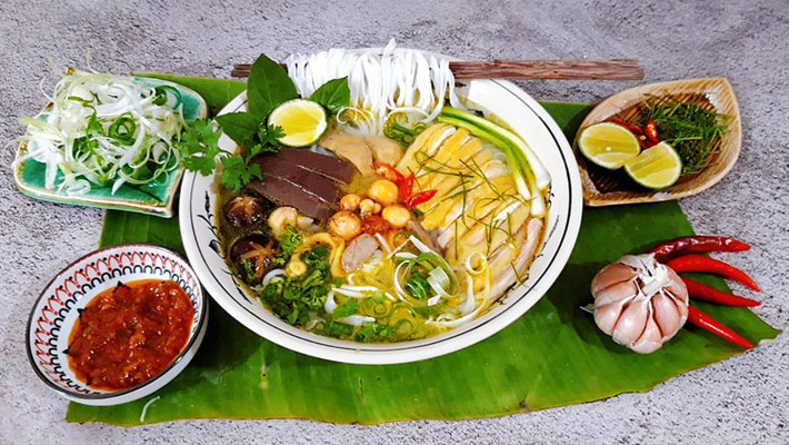 Phở Tây Bắc - Trần Nguyên Hãn