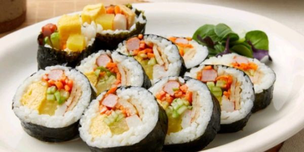 Bếp Ăn Vặt Hai Ú - Gà Cay & Kimbap