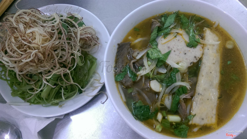 30k, bún bò chả