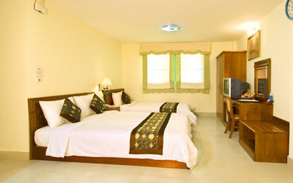 Thái Bình Hotel - Xuân Diệu