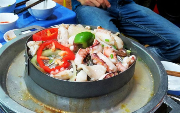 Quán Ngon Thái - Phó Đức Chính