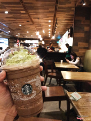Special drink dịp holiday của starbucks