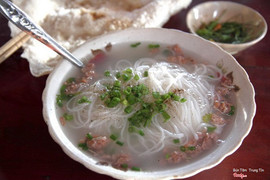 Bún Tôm