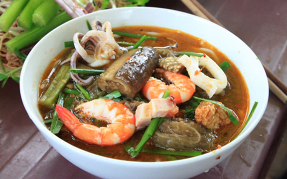 A Tài - Bún Mắm