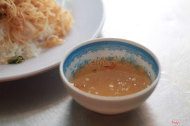 Nhìn vậy chứ cay xé lưỡi đó