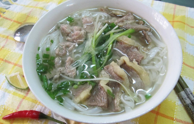 Ô Na - Phở & Mì Xíu