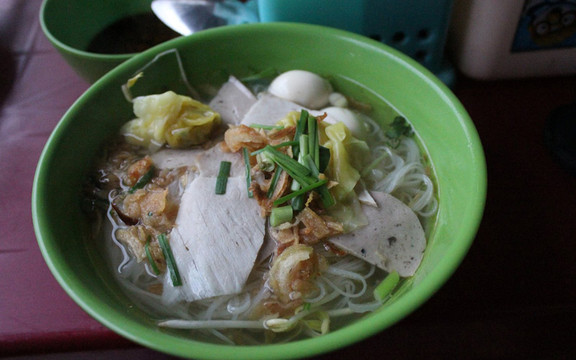 Hủ Tiếu Gõ - Quốc Lộ 13