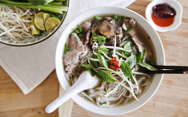 Thiên Trúc Restaurant - Cơm & Bún & Phở