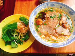 Bún bò Huế