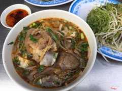 Bún bò