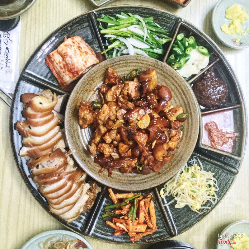 chân giò hàn quốc