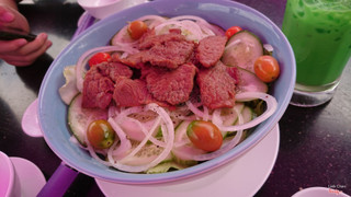 Salad bò