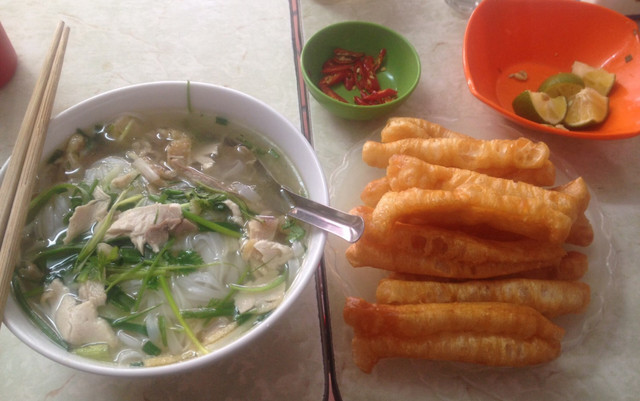 Hòa Hồng - Phở Gà & Cháo Các Loại