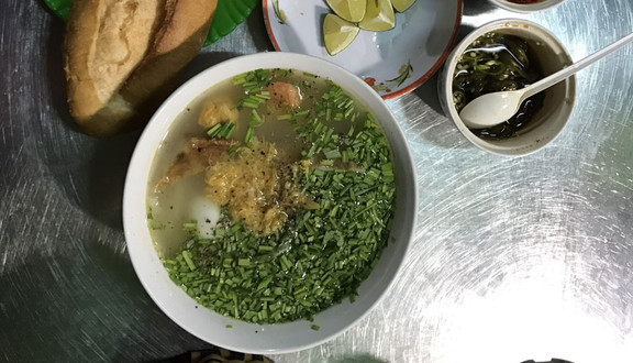 Bánh Canh Cua - Nguyễn Huệ