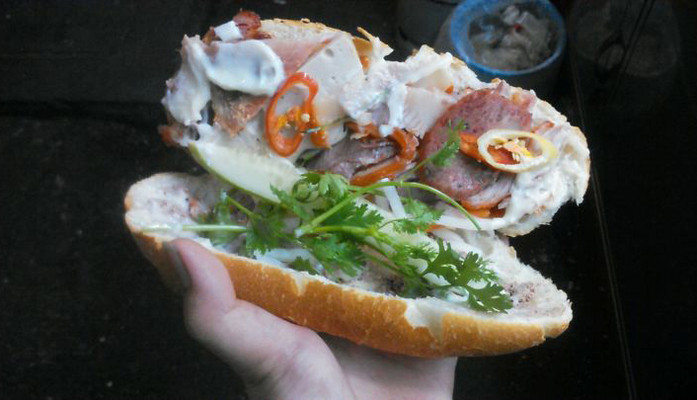 Bánh Mì 158