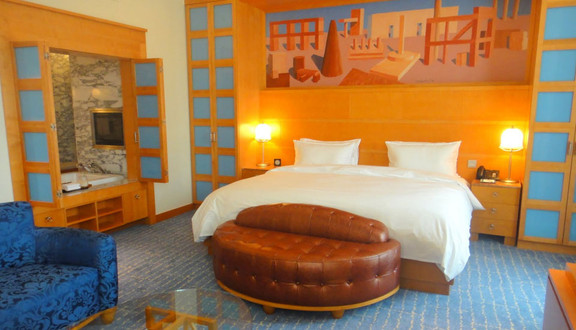 Hotel Michael - Resorts World Sentosa