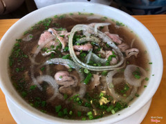 phở bò tái